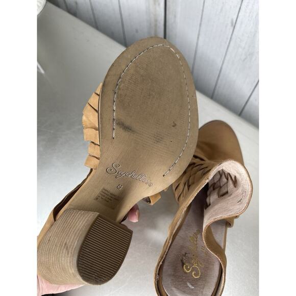 Seychelles Tan Distressed Cutout Leather Ankle Booties Women’s Size 8 - Picture 7 of 7